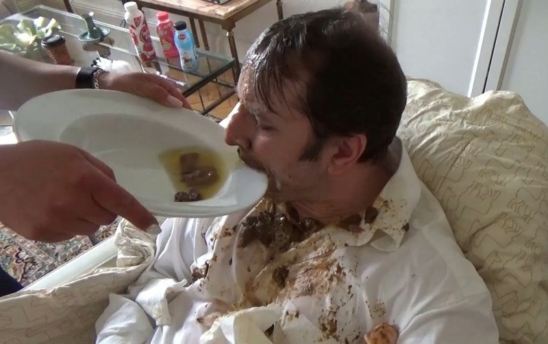 Two mistress stuffed himm with SuzanDirty human toilet