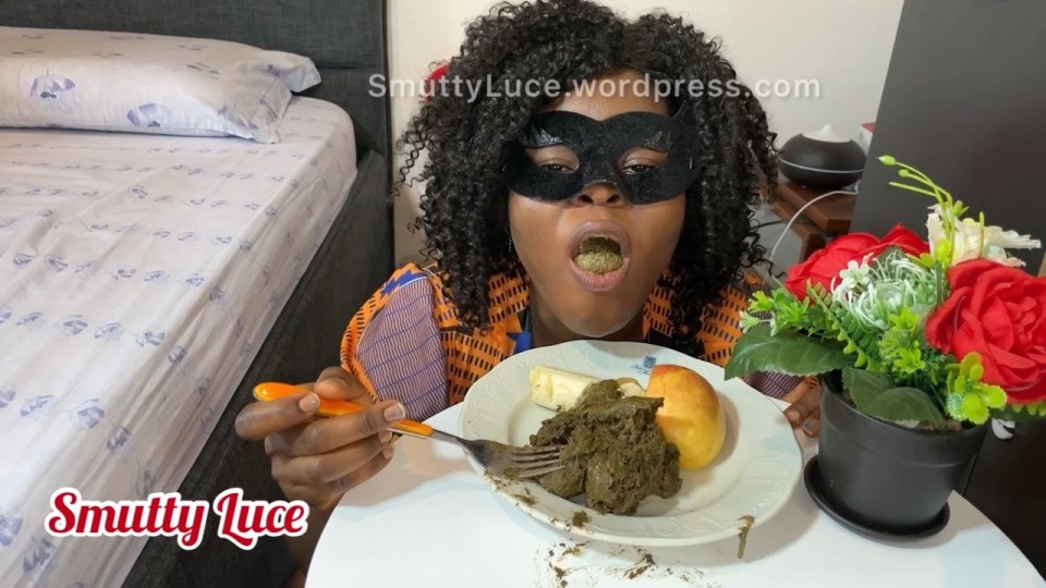 Smutty Luce – My Sexy Shit Dinner – SCAT MUKBANG