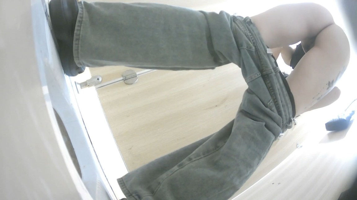Chinese Voyeur Compilation – Thick Asses Dropping Pants
